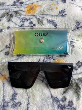 Quay Australia Black Shield Sunglasses with Gradient Case